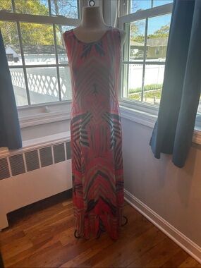 Sleeveless Pink and Teal Patterned Maxi Dress